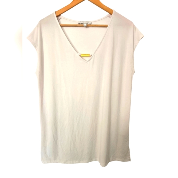 Chaus Tops - Chaus New York White V-Neck Women's Top Size Large